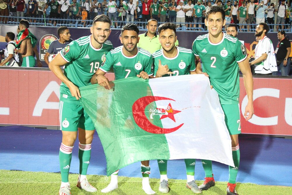 المنتخب الوطني : برنامج تقديم حفل الكأس وتكريم حليش 1