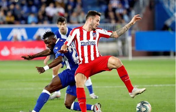 أتلتيكو مدريد يتعادل مع مضيفه ديبورتيو ألافيس