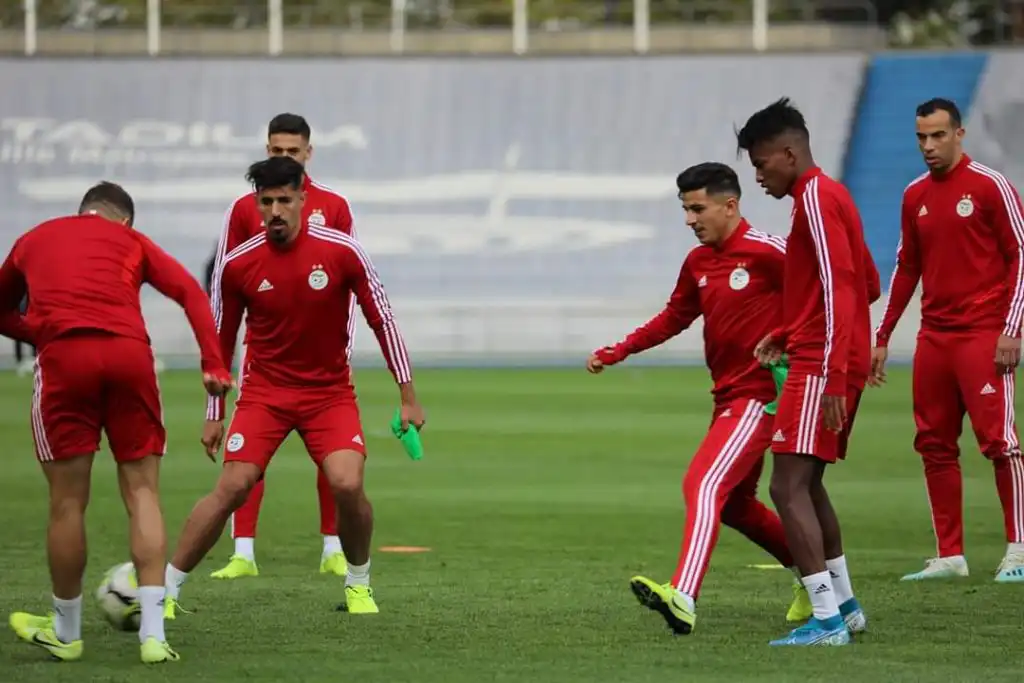 صور آخر حصة تدريبية للخضر قبل المواجهة الودية أمام المنتخب الكولومبي