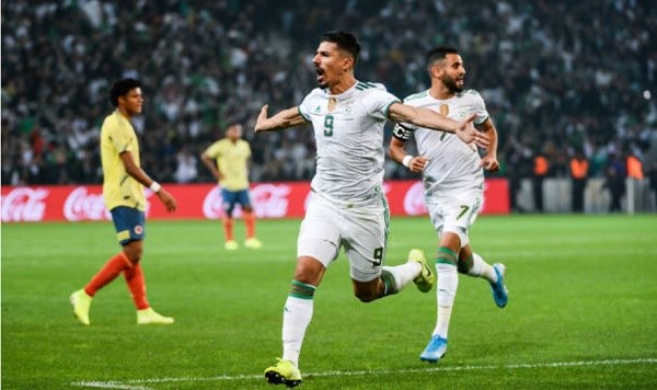 الجزائر تفوز على كولومبيا بثلاثية نظيفة وديا 10