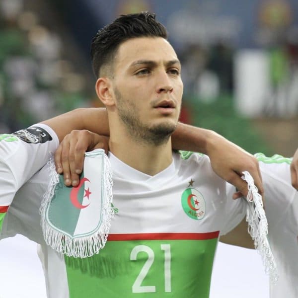 بن سبعيني: "عشت لحظات لا تنسى مع المنتخب الجزائري" 12