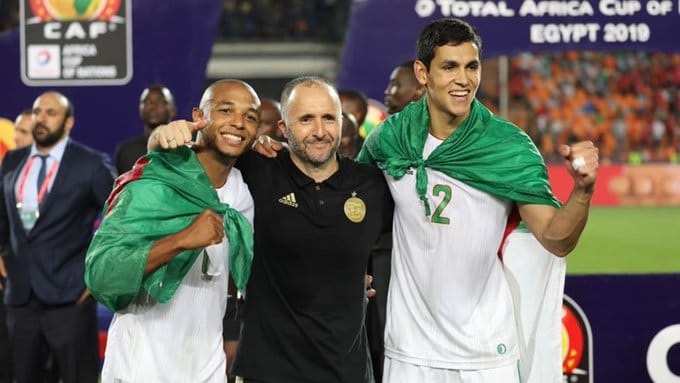 بلماضي : في المنتخب نعيش كعائلة واللاعبون يعودون إلى التربصات بفخر كبير