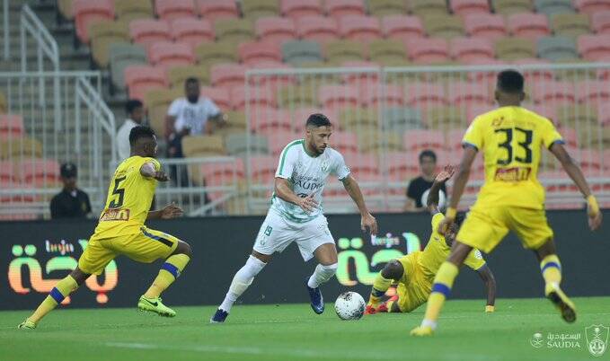 يوسف بلايلي يقدم أول تمريرة حاسمة له في الدوري السعودي 1