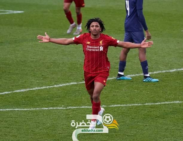 فرانس فوتبول  ياسر لعروسي يختار تمثيل المنتخب الجزائري