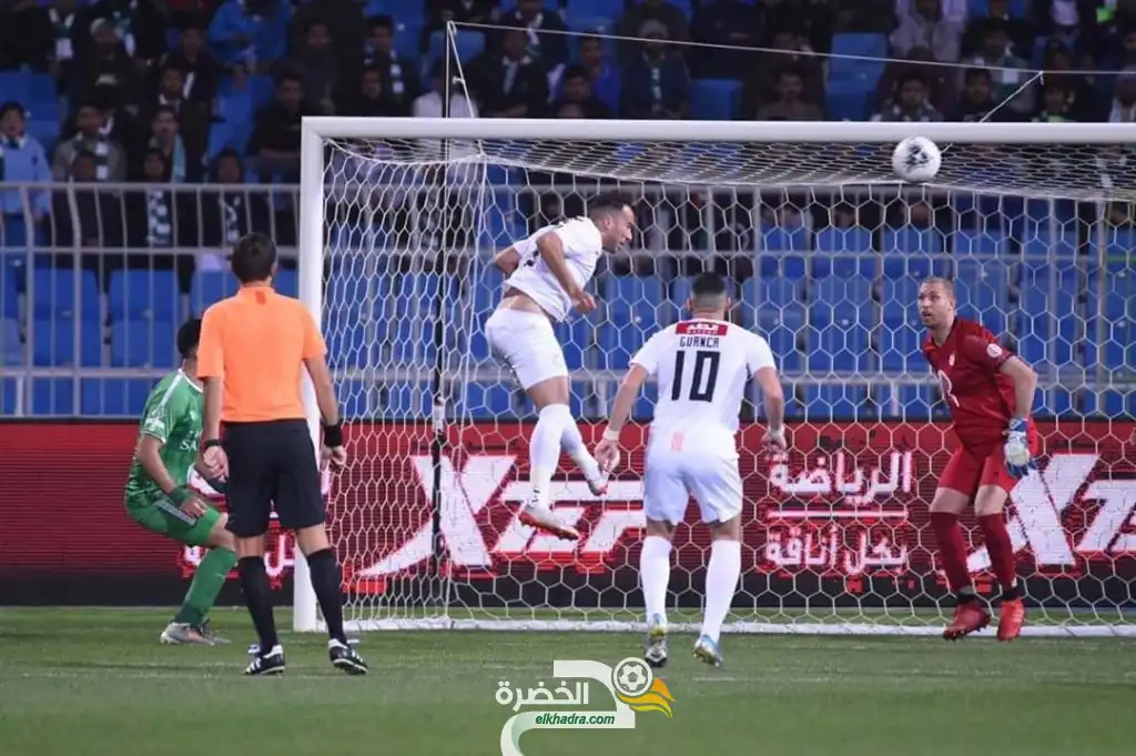 بمشاركة بالعمري.. الشباب يفوز على ضيفه الأهلي بهدف دون رد