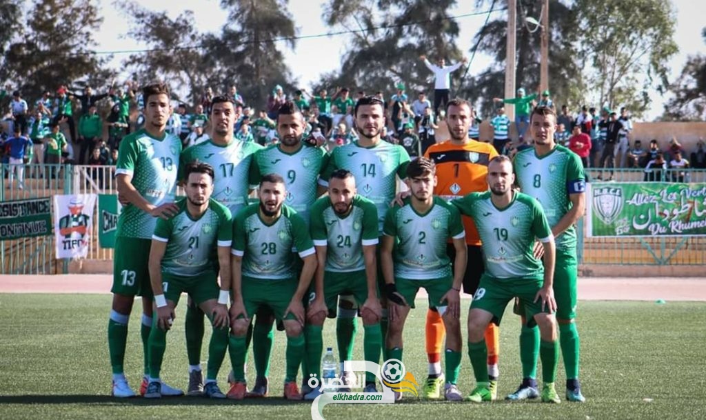 الرابطة الثانية بمجموعتين وبطولة الهواة للموسم القادم  من 6 أفواج