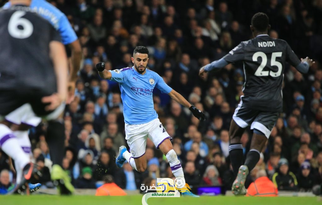 محرز هداف ويقود مانشستر سيتي لفوز مثير على ليستر في الدوري الانجليزي