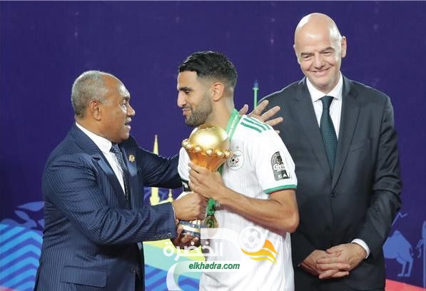 رياض محرز: “التتويج بكأس أمم إفريقيا كان حلما بالنسبة لي، ولزملائي، وللبلد والشعب”