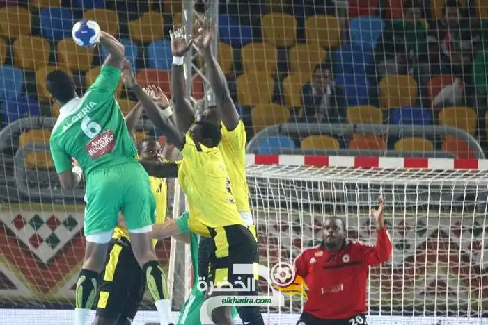 بطولة أمم إفريقيا لكرة اليد (تونس 2020) : المنتخب الوطني يفوز على الكونغو بنتيجة 31-25