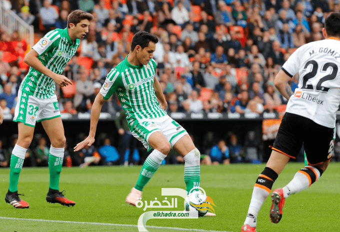 بمشاركة ماندي .. ريال بيتيس يسقط امام فالنسيا بثنائية في الليجا
