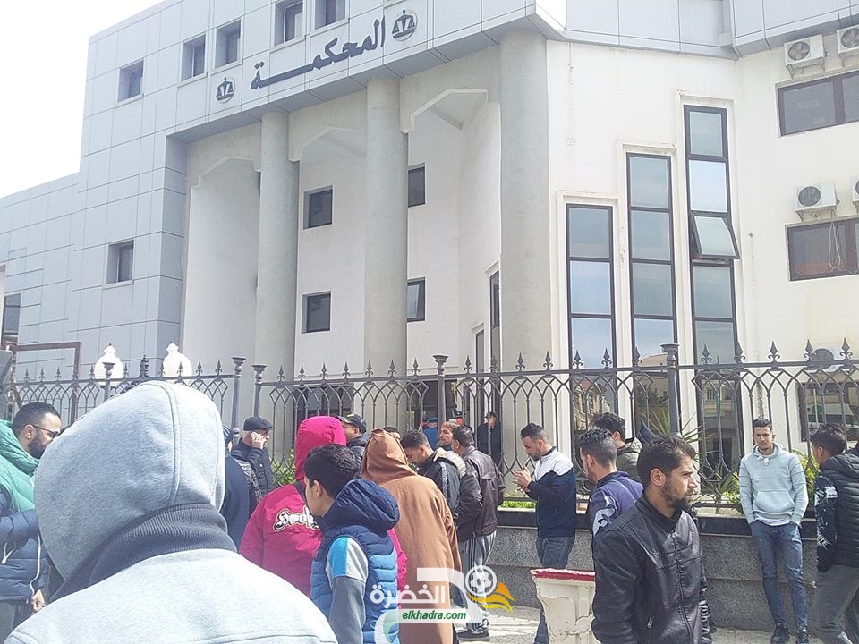 أحداث شغب مباراة أهلي البرج ووفاق سطيف : الحكم بشهرين نافذين على 29 مناصرا