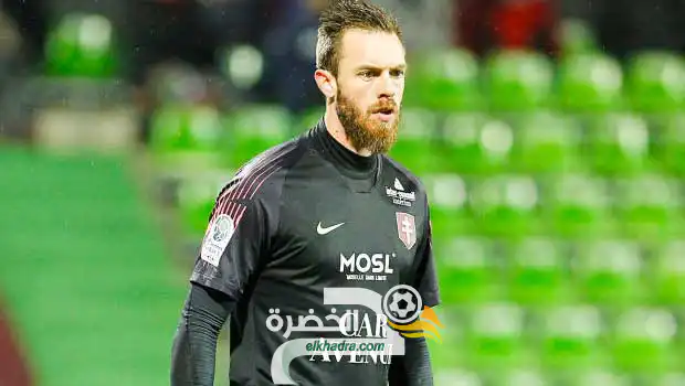 ألكسندر أوكيدجا : “هدفي ان اكون الحارس الأول للمنتخب الجزائري “