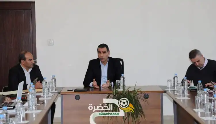الفاف: خمسة جزائريين جدد ينضمون إلى اللجان الدائمة للاتحاد الإفريقي لكرة القدم