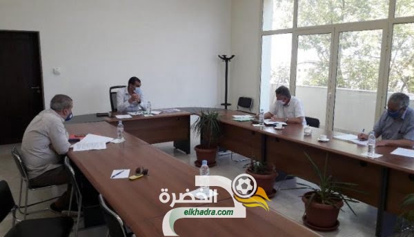 زطشي يجتمع بأعضاء مديرية المراقبة والتسيير المالي