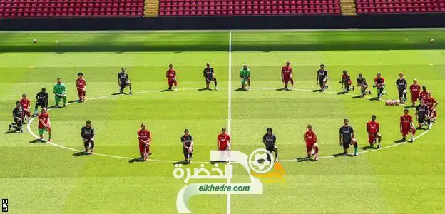 مقتل جورج فلويد: لاعبو ليفربول يجثون في رسالة “أرواح السود مهمة”
