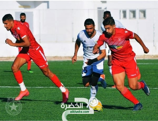 رئيس النجم الساحلي : النادي مستعد لبيع مهاجمه الجزائري كريم لعريبي