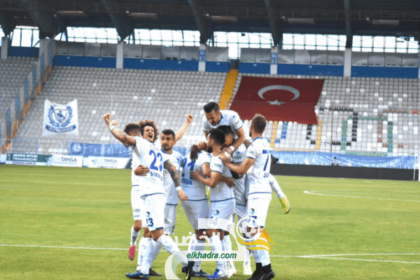 الجزائري يوغرطة حمرون يحقق الصعود الى الدوري التركي الممتاز