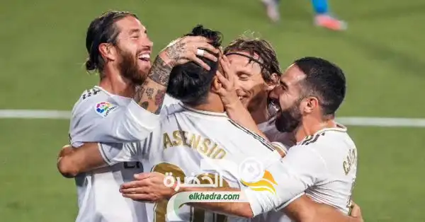 الملكي “ريال مدريد” ينفرد بترتيب الليجا