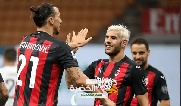 إبراهيموفيتش يجدد مع ميلان لمدة موسم واحد