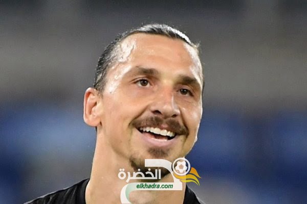إبراهيموفيتش يوقع عقد جديد بقيمة 104 ألف جنيه إسترليني أسبوعيًا مع ميلان