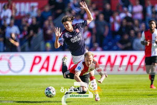 الجزائري زروقي أساسي مع تفينتي ويعود بتعادل من ميدان فاينورد