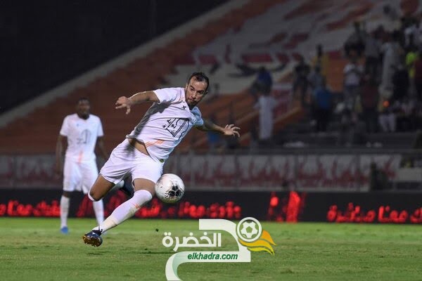 الشباب يطلب من الاتحاد السعودي منع باقي أندية الدوري من التعاقد مع جمال بلعمري