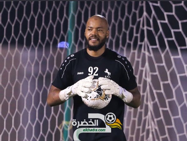 مبولحي يستأنف التدريبات مع الاتفاق السعودي