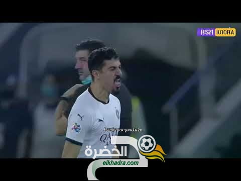 شاهد ماذا فعل بغداد بونجاح مع مدرب النصر السعودي 1