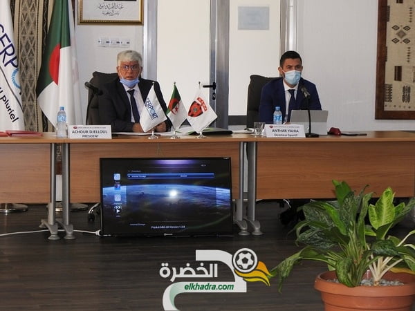 اتحاد العاصمة : عنتر يحيى يقدم الاستراتيجية الرياضية للموسم المقبل