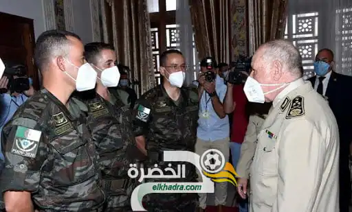 الفريق شنقريحة يشرف على تكريم أعضاء الوفد الرياضي الجزائري العسكري