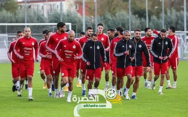 بلماضي يعلن رسميا عن قائمة موسعة تضم 33 لاعب والتي ستقلص الأسبوع القادم ل23 المعنيين بمبارتي زيمبابوي