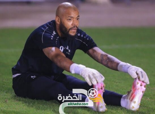 مبولحي يتجاوز فحص كورونا وينتظم في تدريبات الاتفاق السعودي