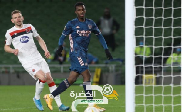 آرسنال يفوز على مضيفه دوندالك برباعية في الدوري الأوروبي