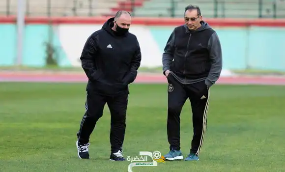 تصفيات كأس افريقيا للامم-2021 : جمال بلماضي يعاين أرضية ملعب مصطفى تشاكر