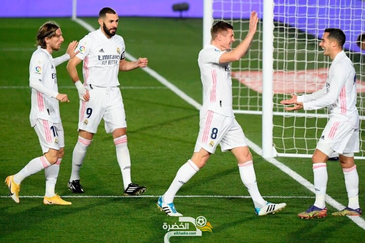 ريال مدريد يفوز على سيلتا فيجو بثنائية نظيفة 25 ريال مدريد يفوز على سيلتا فيجو بثنائية نظيفة 25