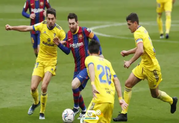 تعادل مفاجئ من برشلونة مع ضيفه قادش