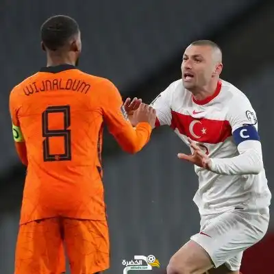 بوراك يلماز يقود تركيا للفوز على هولندا في التصفيات الأوروبية المؤهلة لكأس العالم