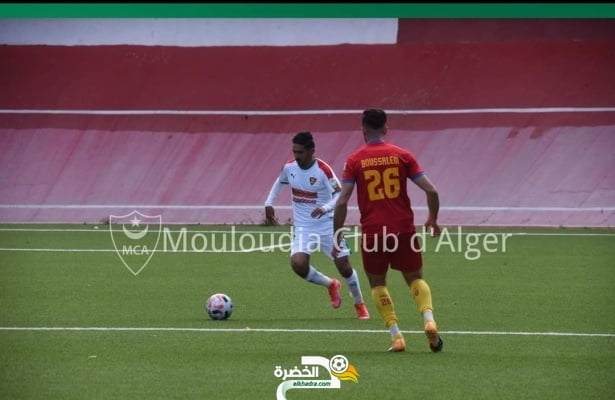 التعادل السلبي يحسم داربي النصرية والمولودية