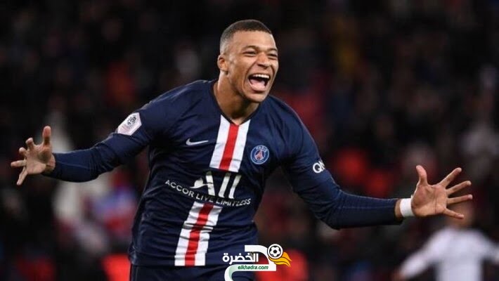 مبابي يطالب باريس سان جيرمان برواتب تصل قيمتها لنحو 100 مليون يورو