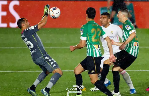بقيادة ماندي .. رقم تاريخي لريال بيتيس على ملعب ريال مدريد