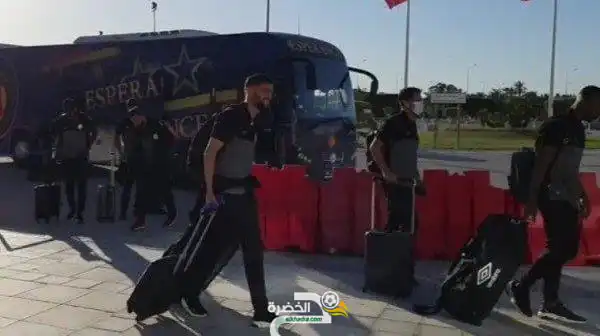 بعثة الترجي الرياضي التونسي في الجزائر لمواجهة شباب بلوزداد