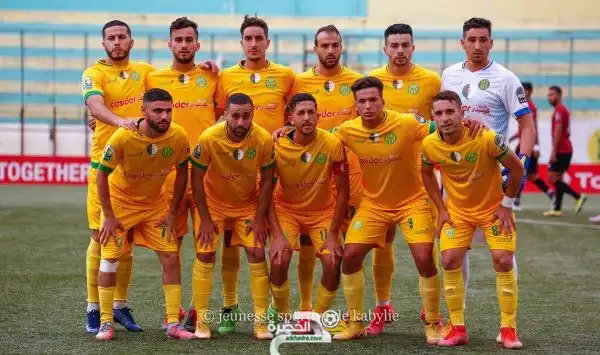 كأس الكاف : شبيبة القبائل من أجل وضع قدم في النهائي أمام كوتون سبور هـذا الأحد