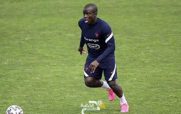 نجولو كانتي: “أنا لاعب عادي”