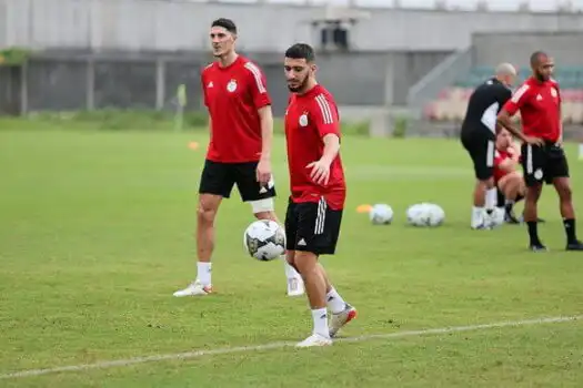 كوت ديفوار- الجزائر: “الخضر” مطالبون بالفوز من اجل البقاء