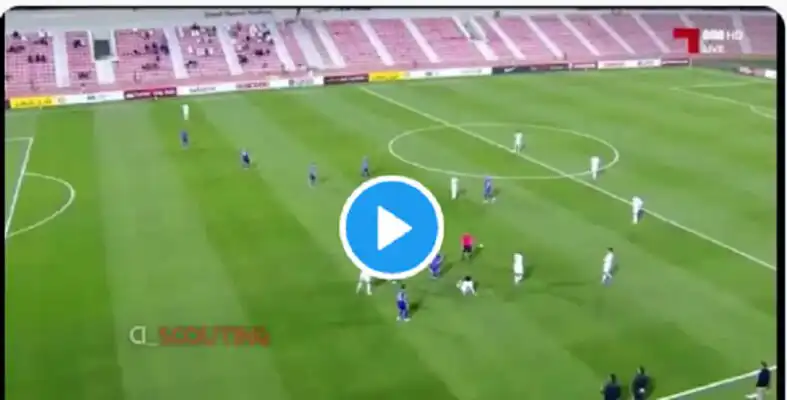 شاهد بونجاح يضيع هدف بطريقة غريبة وجها لوجه اليوم