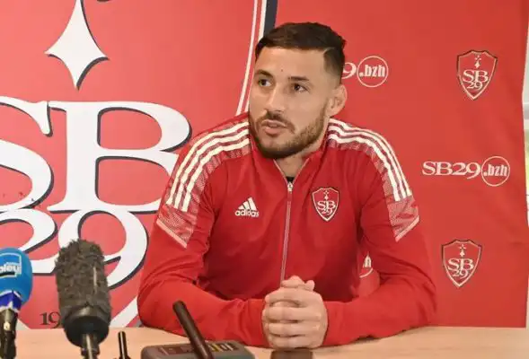 بلايلي :”قررت القدوم إلى أوروبا لكي أطور مستواي و لا أخشى الضغوطات”