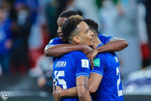 الهلال السعودي يتأهل إلى نصف نهائي كاس العالم للأندية 12