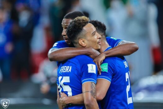 الهلال السعودي يتأهل إلى نصف نهائي كاس العالم للأندية 9