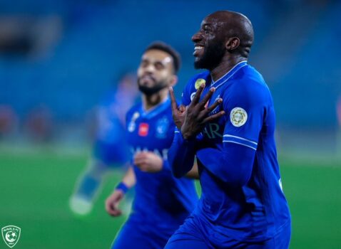 الهلال يحسم ديربي الرياض بفوز كبير على الشباب 7