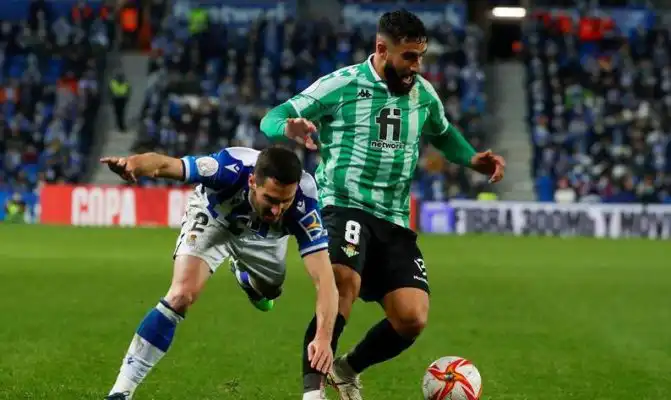 كأس ملك إسبانيا : ريال بيتيس يكتسح ريال سوسيداد برباعية دون رد